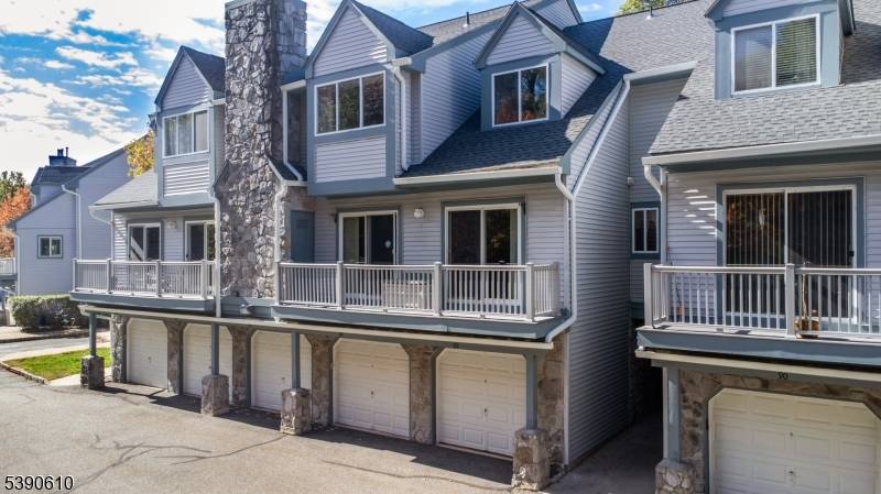 Welcome home to this lovingly maintained 2 bedroom, 1.