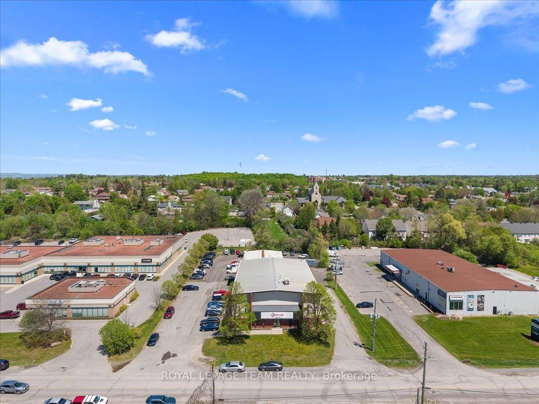 Position your business for long term success at 24 Edgewater Street in Kanata.