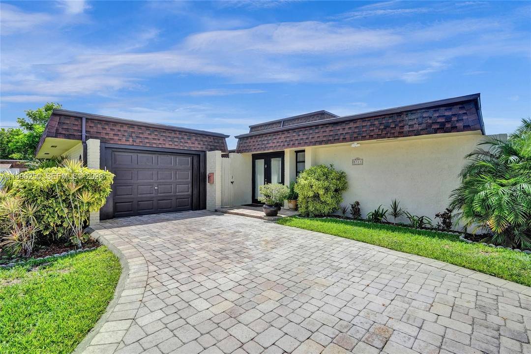 Spacious 3 Bedroom 2 Bath and 1 Car Garage.