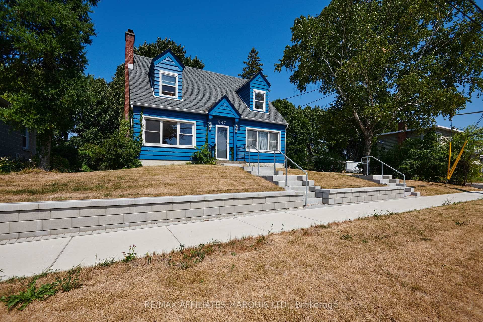 Step into timeless charm with this character filled 1940s two storey gem at 547 Fifth Street East !