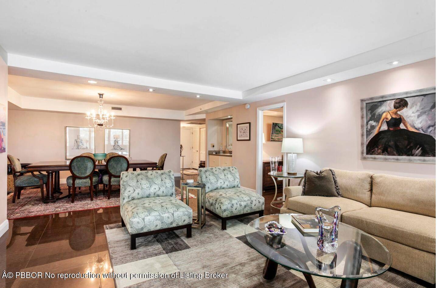 Situated on 11 acres of glorious Palm Beach oceanfront property is this tastefully renovated and furnished condominium with 3 bedrooms, 2 1 2 baths, large living room, separate dining room ...
