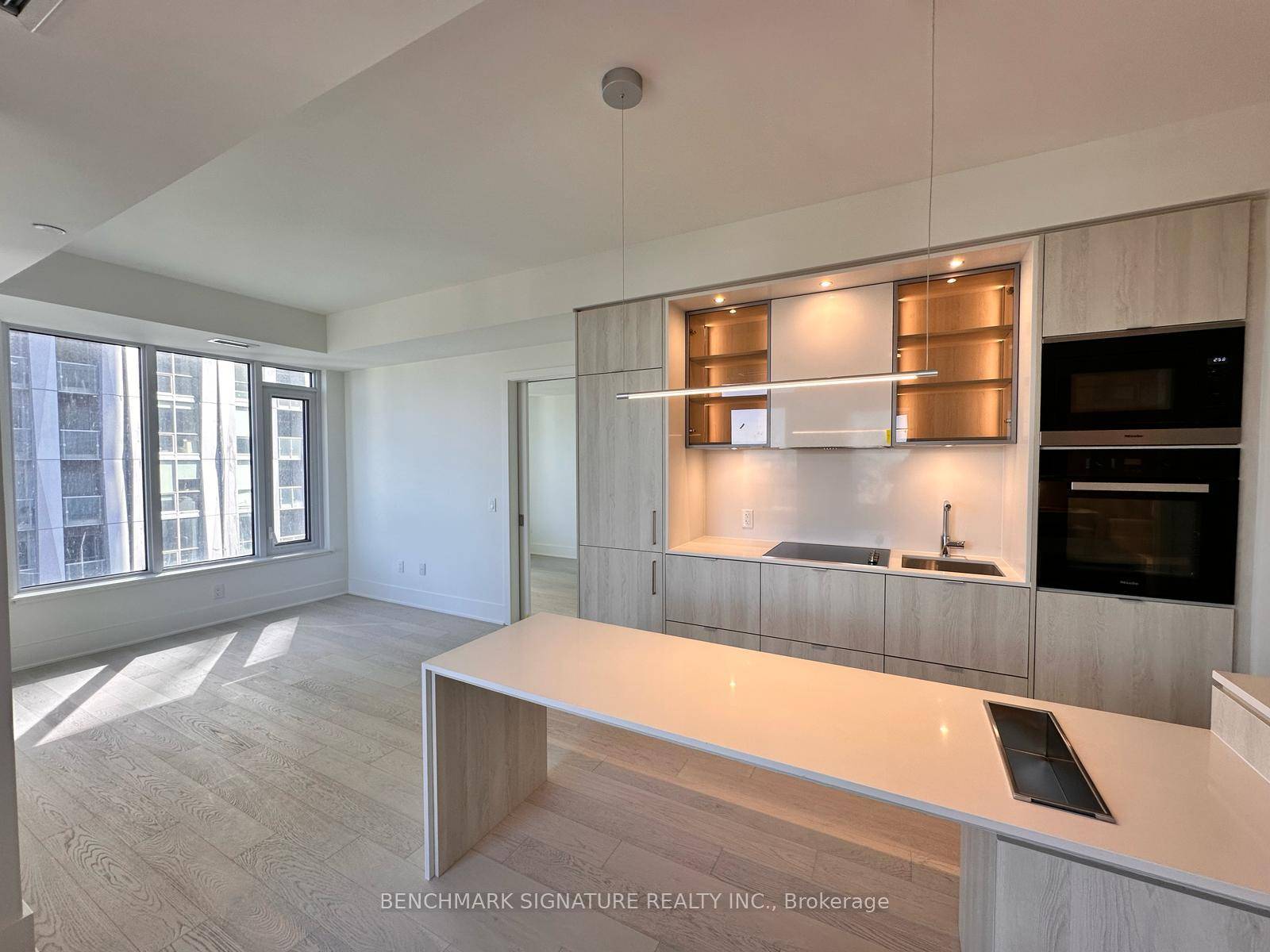 Welcome to Suite 3304 at 11 Yorkville Avenue, an elegant 2 bedroom, 2 bathroom corner unit with parking in one of Toronto's most prestigious neighbourhoods.