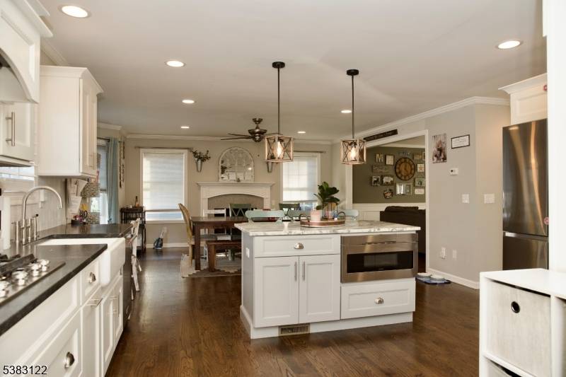 Search no more ! ! Wow Factor Incredible Price !