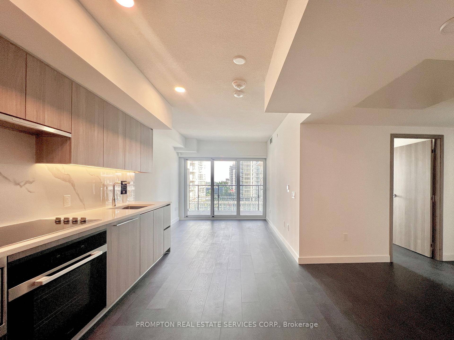 Brand New South Facing 3 Bedroom with 1 EV Parking at Concord Canada House !