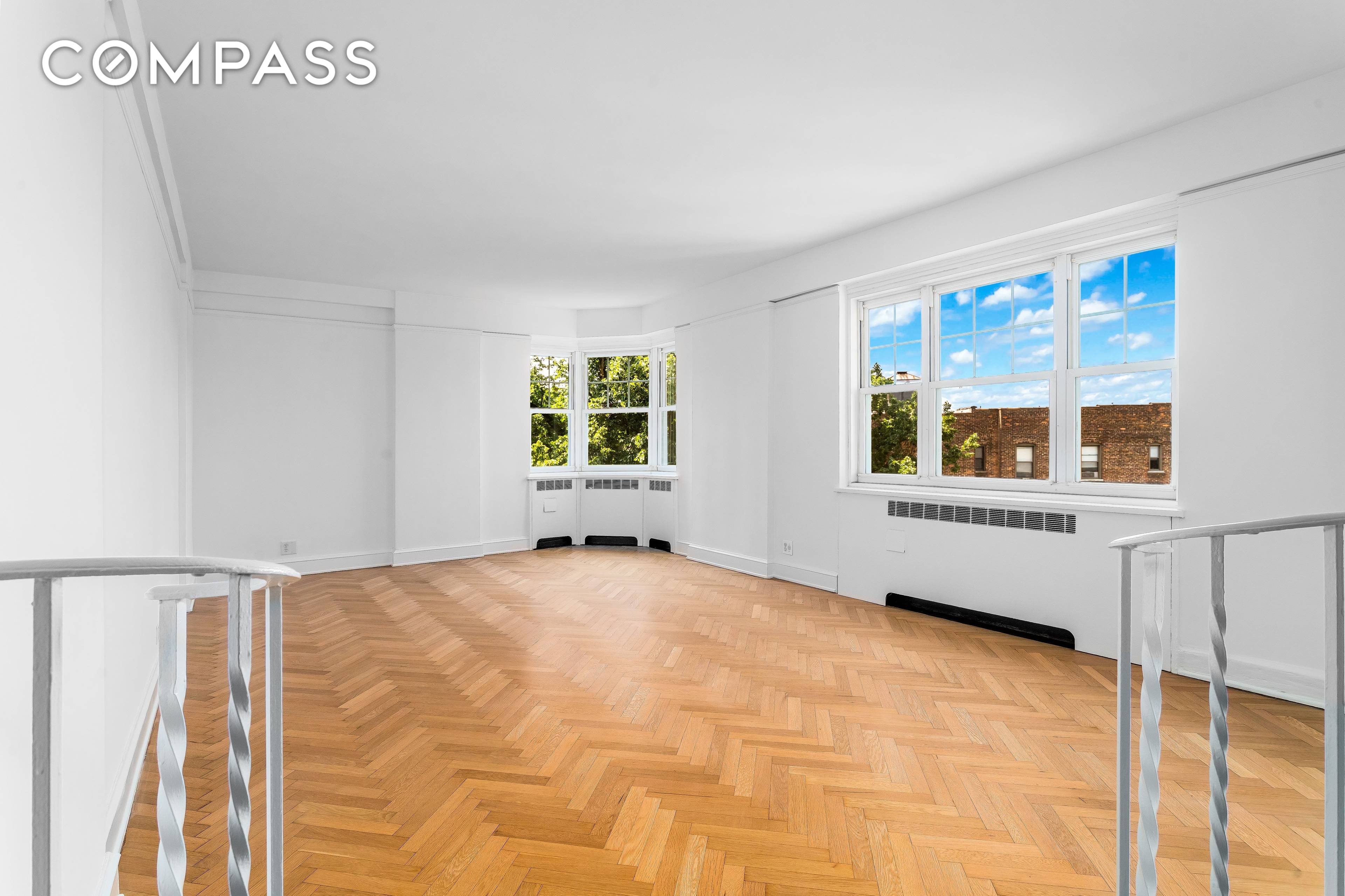 Your Piece of the Castle Awaits Sunny Castle Village one bedroom home !