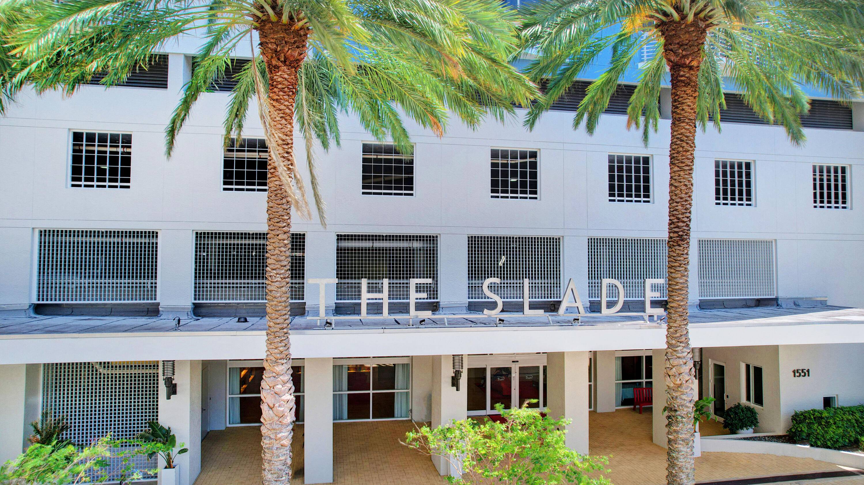 Come see this beautifully renovated upper penthouse with expansive intracoastal, ocean and city views.