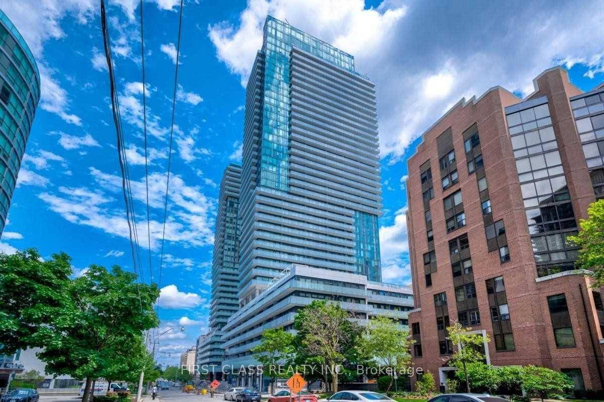 The Heart Of Yonge amp ; Eglinton Great Midtown Location.