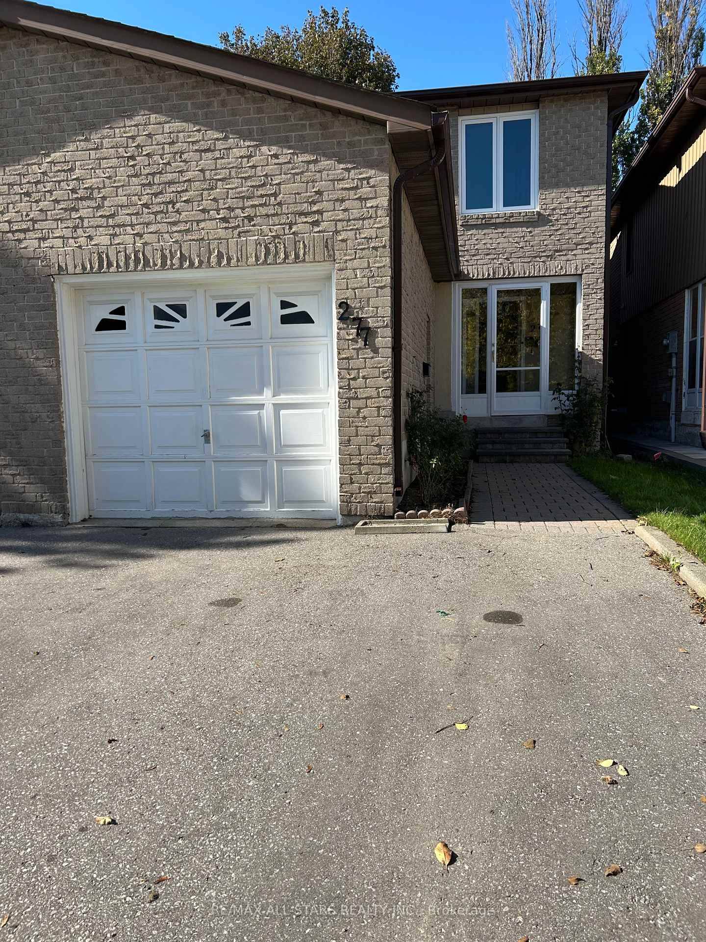 Milliken Mills West neighbourhood, near Birchmount and Steeles.
