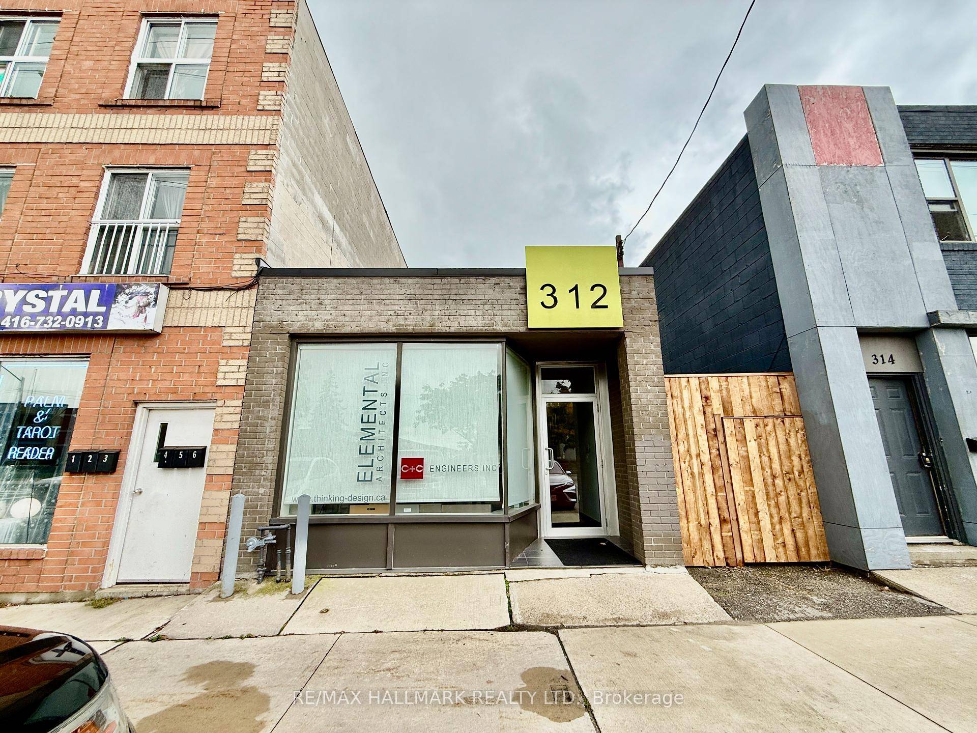 Prime commercial space with exceptional visibility right on Browns Line !