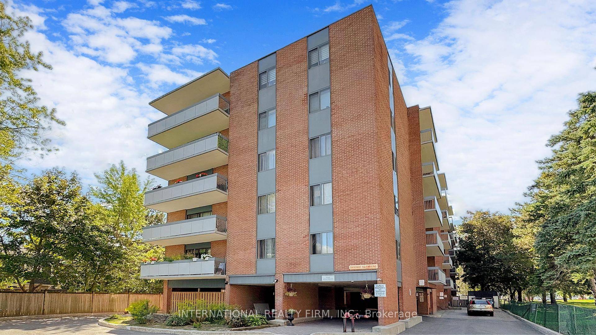 Bright and spacious, this 2 1 bedroom, 2 bathroom unit offers the perfect blend of comfort and style in one of the areas most sought after low density and well ...