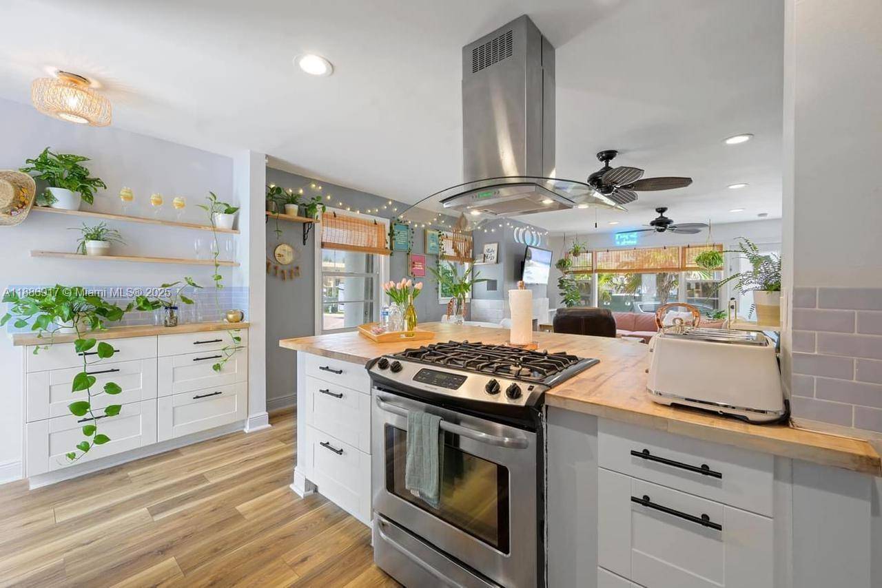 Steps from Hollywood Beach and the Broadwalk, this completely remodeled 2 bed 2 bath home offers the ultimate beachside lifestyle.