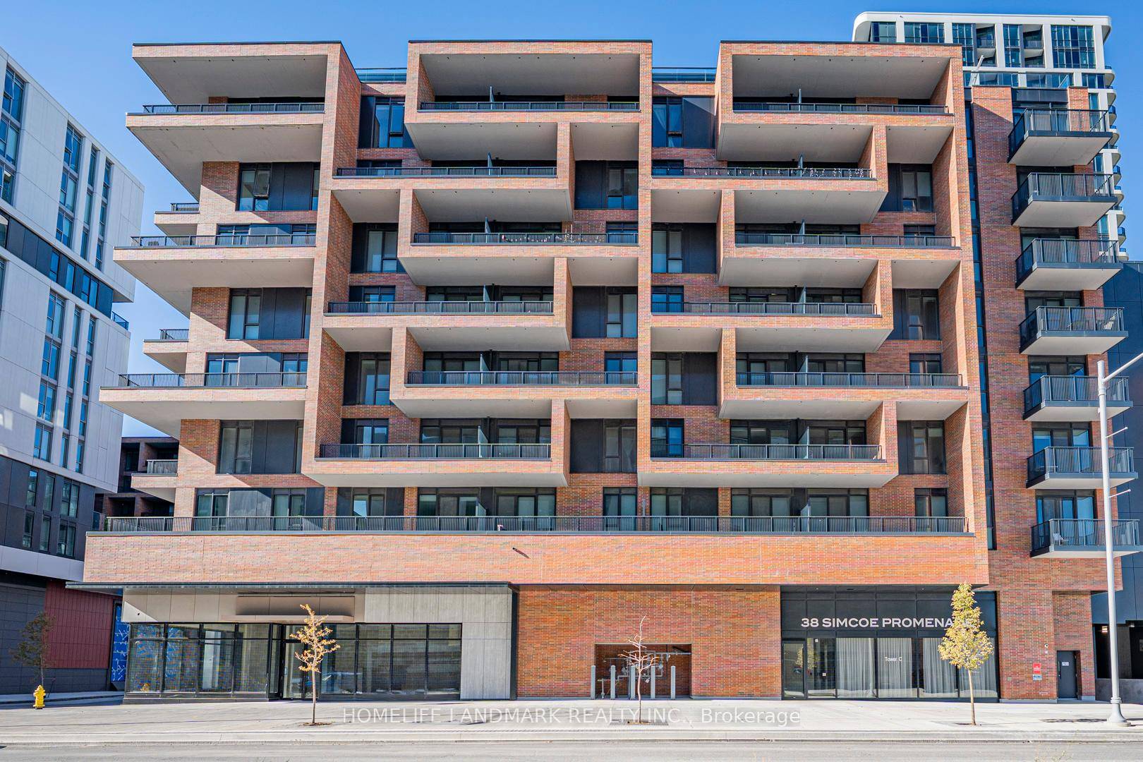 Stunning newly built condo in the vibrant Gallery Square community !