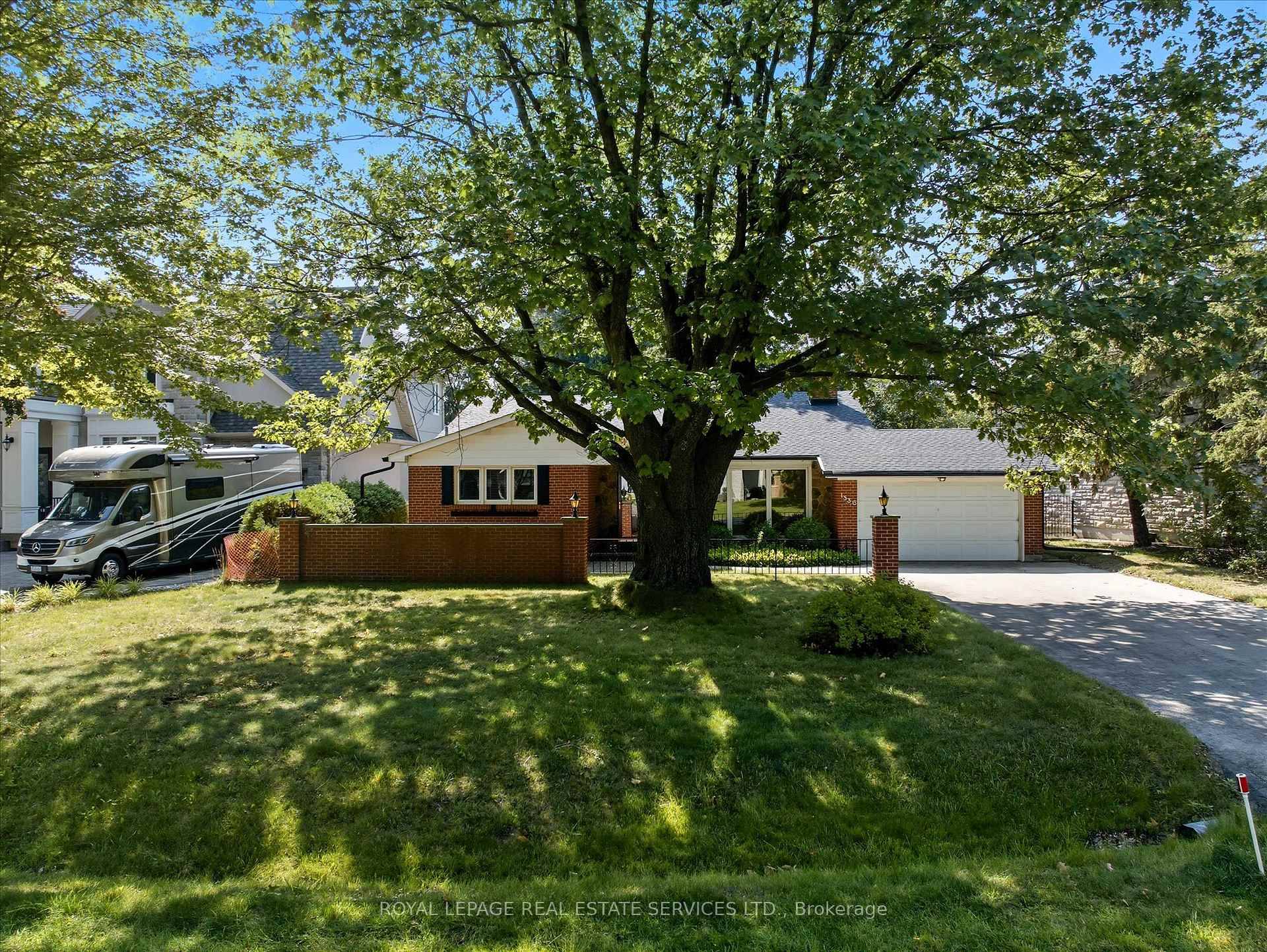 WELCOME TO 1536 VENETIA DRIVE !