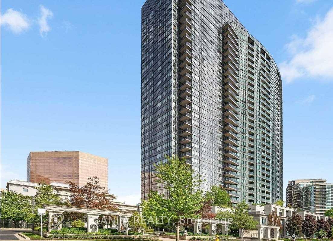 Spacious 1 Br Plus Den In Tridel Meridian Condo.