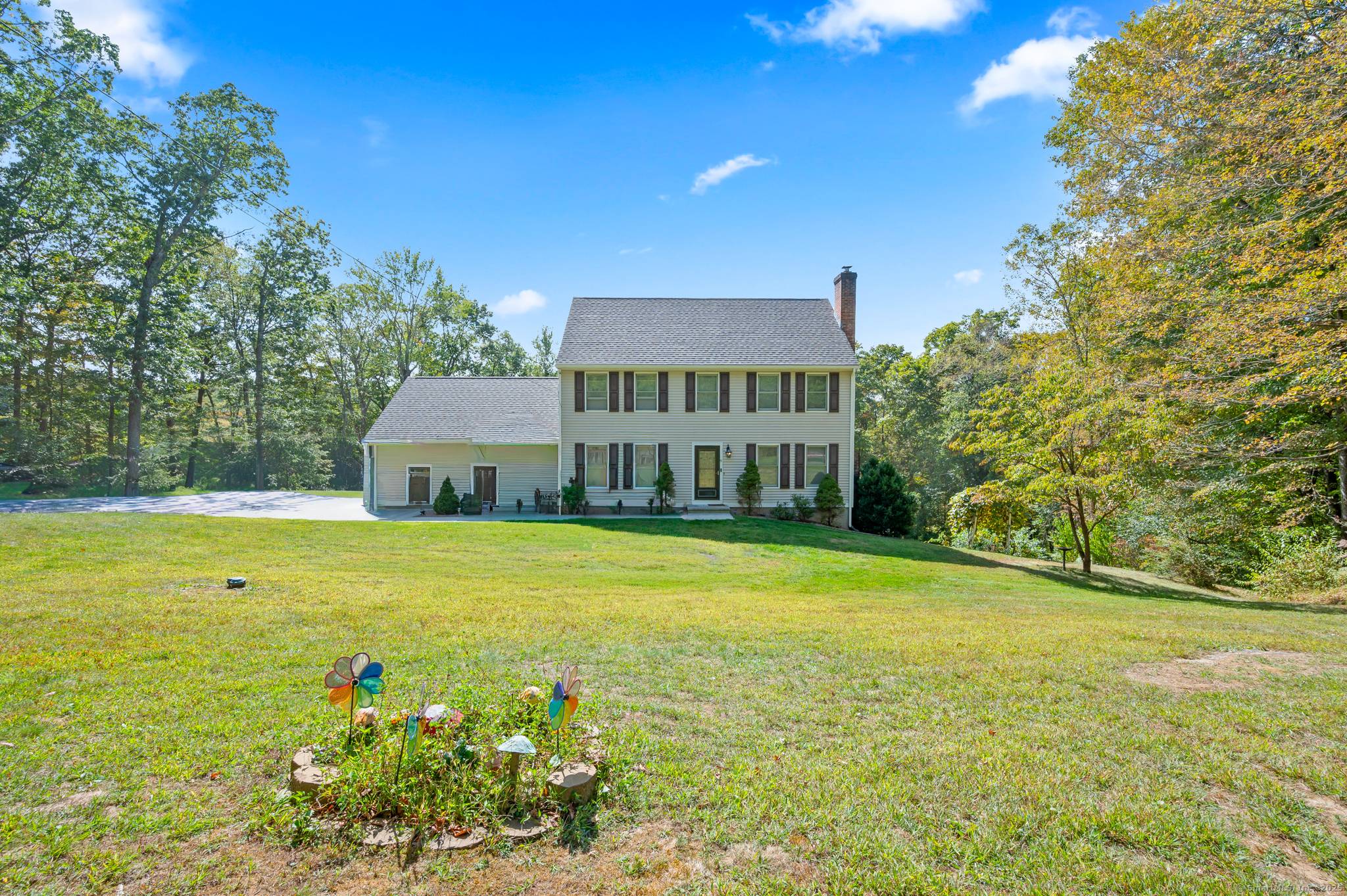 If you're looking for privacy, this home offers an interior lot with a privacy gate on 8.