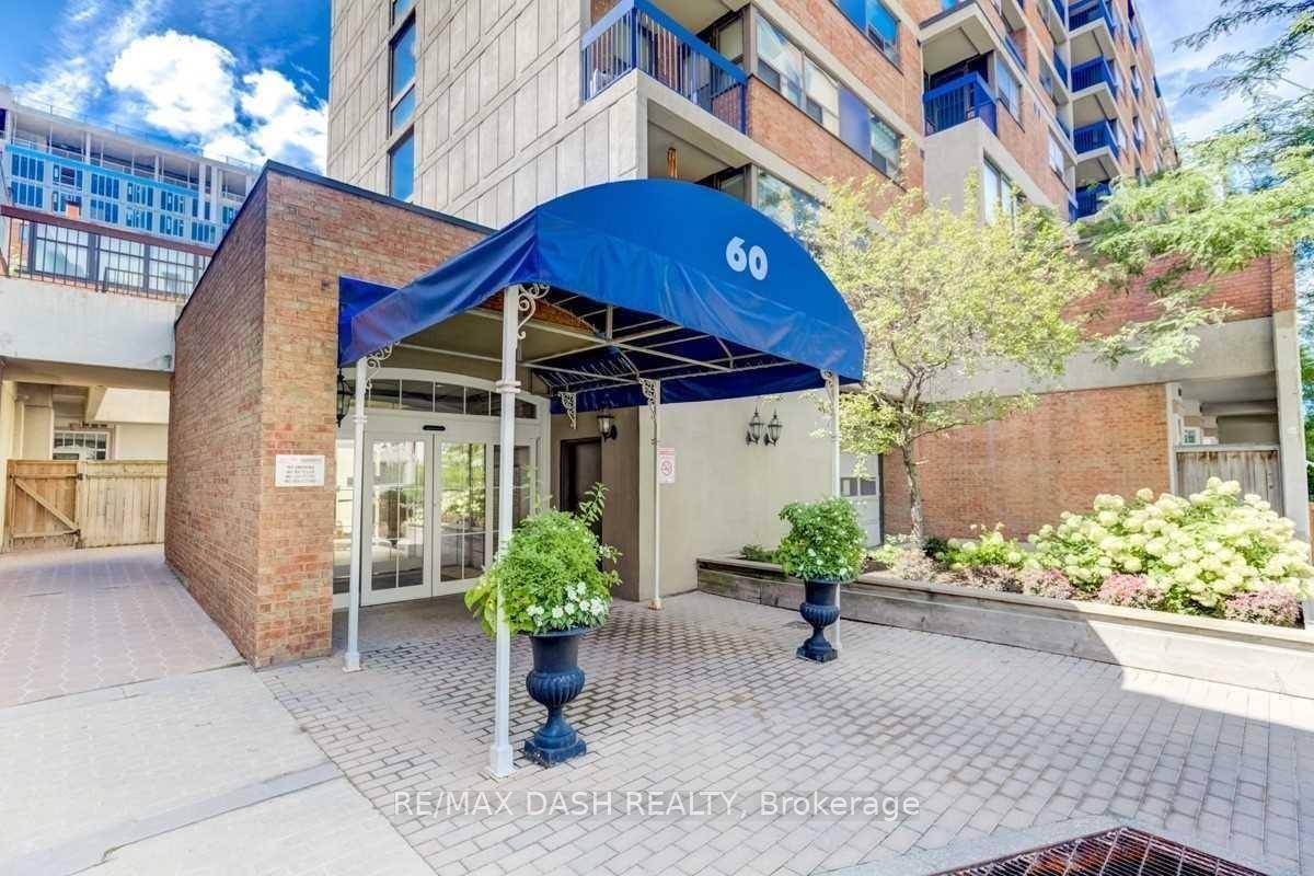 Amazing Opportunity To Live In The Village By The Grange Community In A Newly Renovated Suite With Brand New Appliances And More !