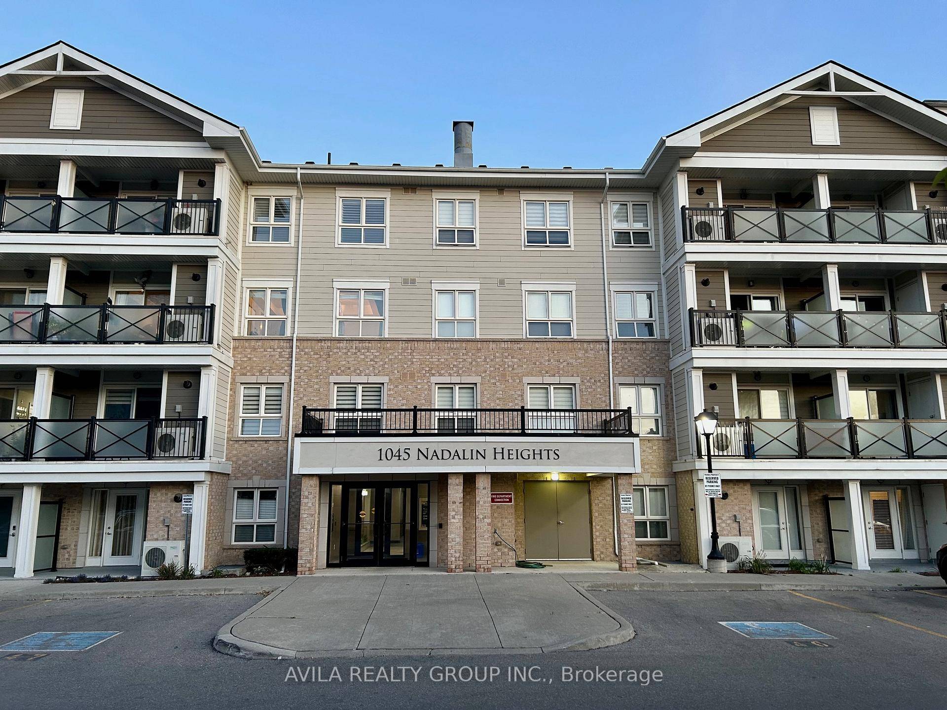 Beautiful two Bedroom and two Full Bathrooms furnished condo in the heart of Milton, close to grocery stores, LCBO, Beer Store, school, park, library, rec centers, conservation areas skiing, public ...