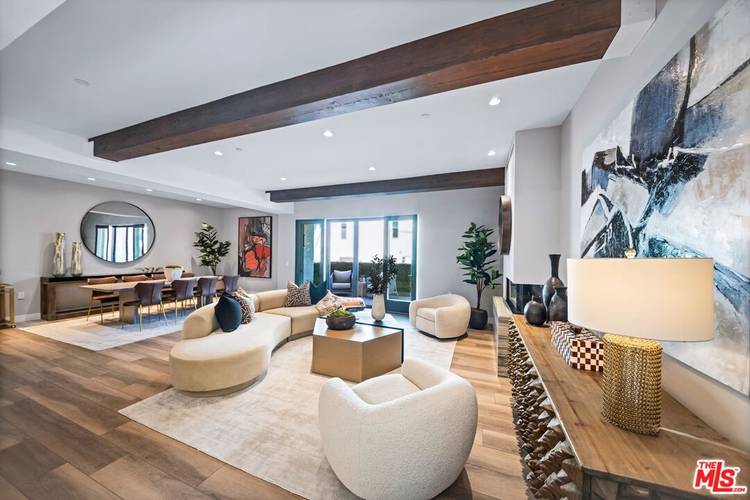 160  N La Peer Dr 2BR Beverly Grove La