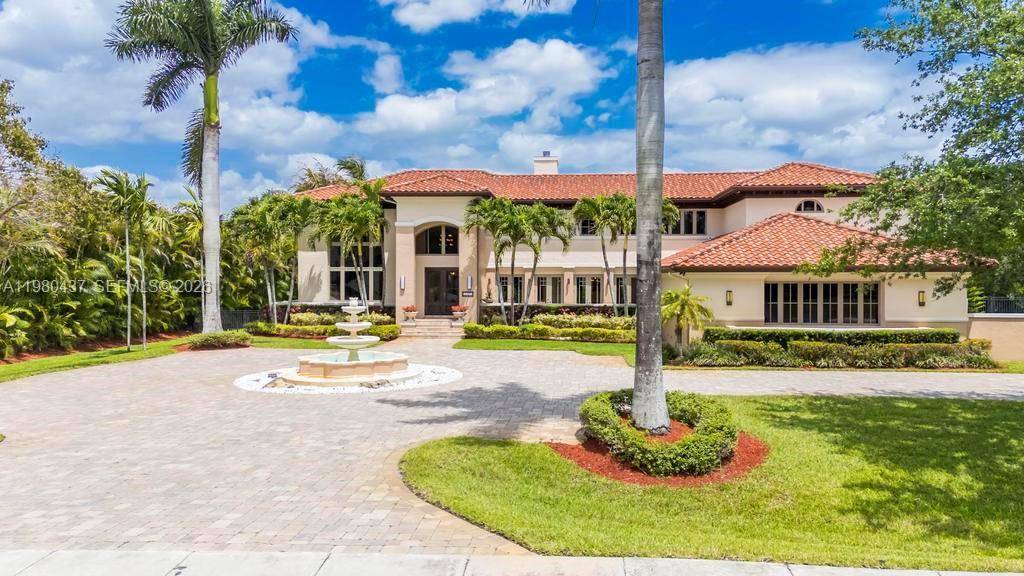 Tucked away in the exclusive enclave of Oak Hollow in Davie, this rare custom estate offers a level of privacy, elegance, amp ; presence that s simply hard to find.