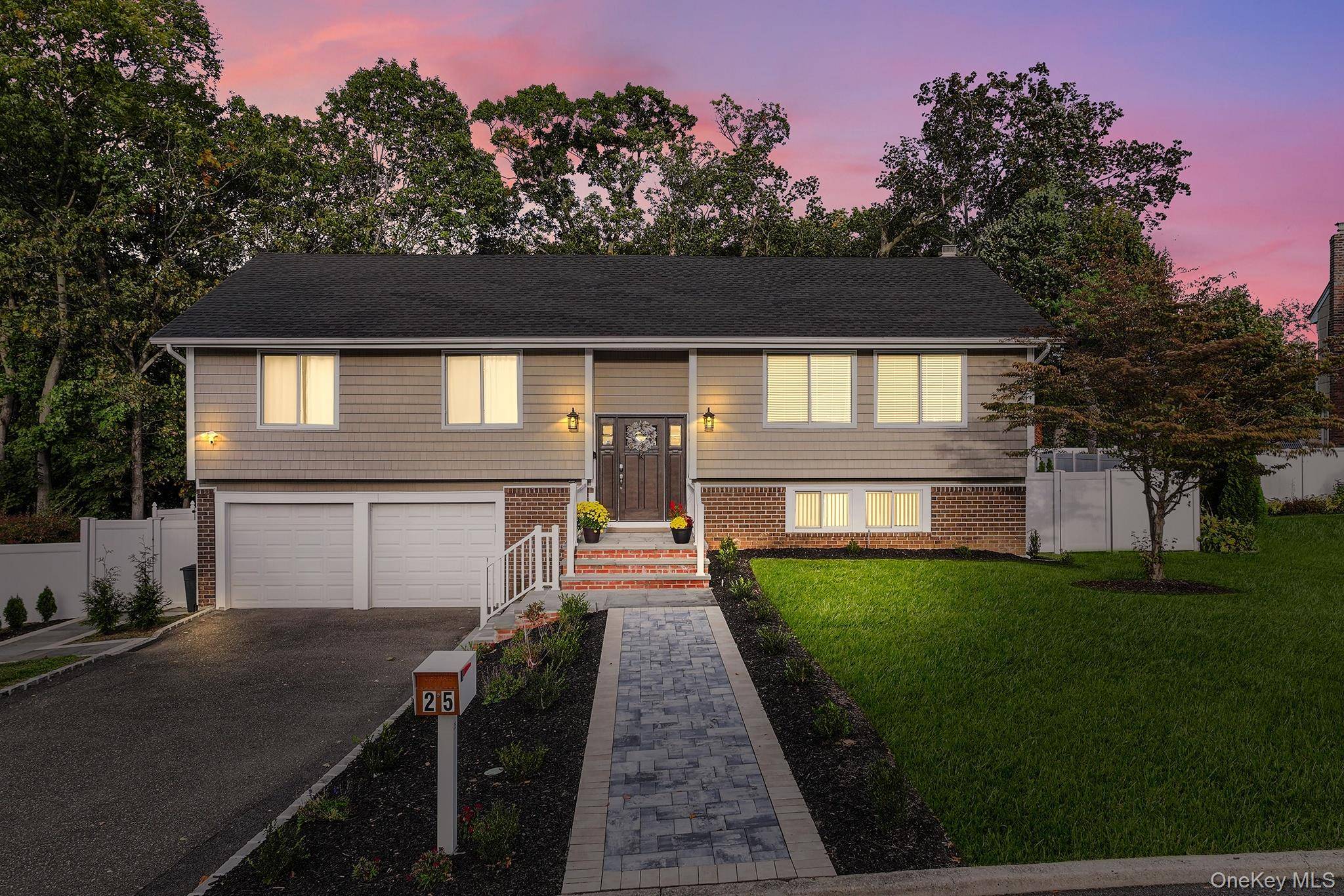 Welcome to our exceptional turn key Hi Ranch in the prestigious Strathmore Glen area.