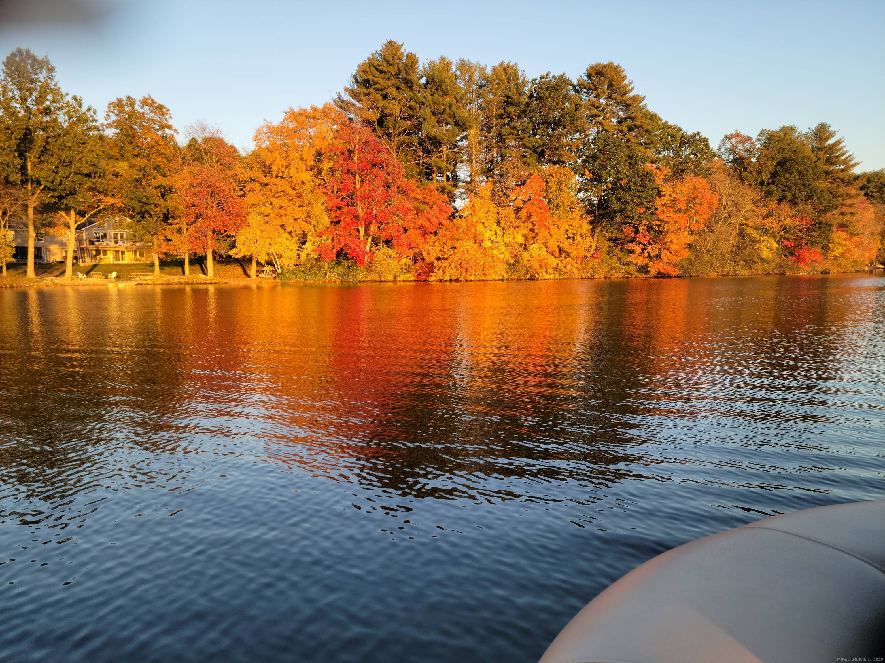 Quaddick Lake. Unique opportunity on Green Island.