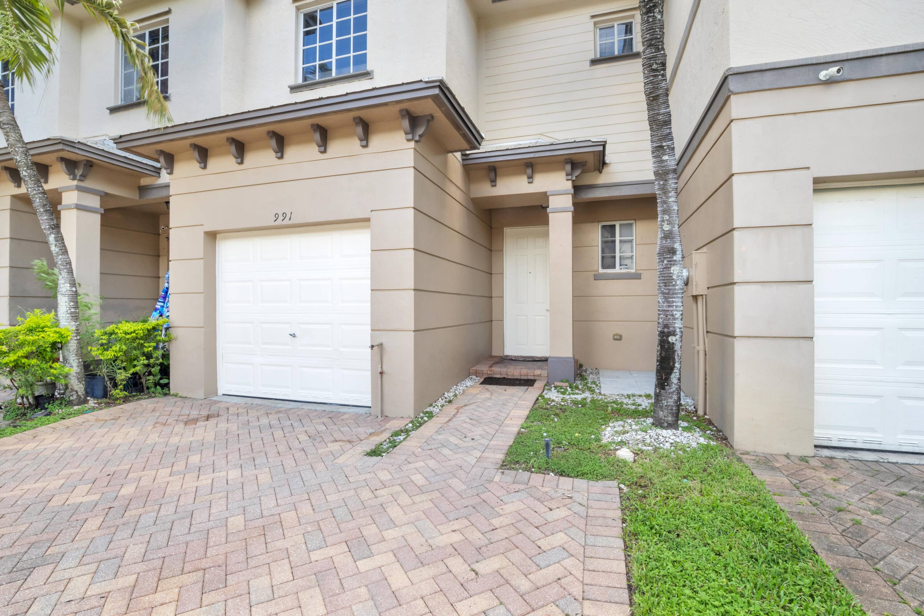 991 Abaco Lane Townhouse Palm Beach
