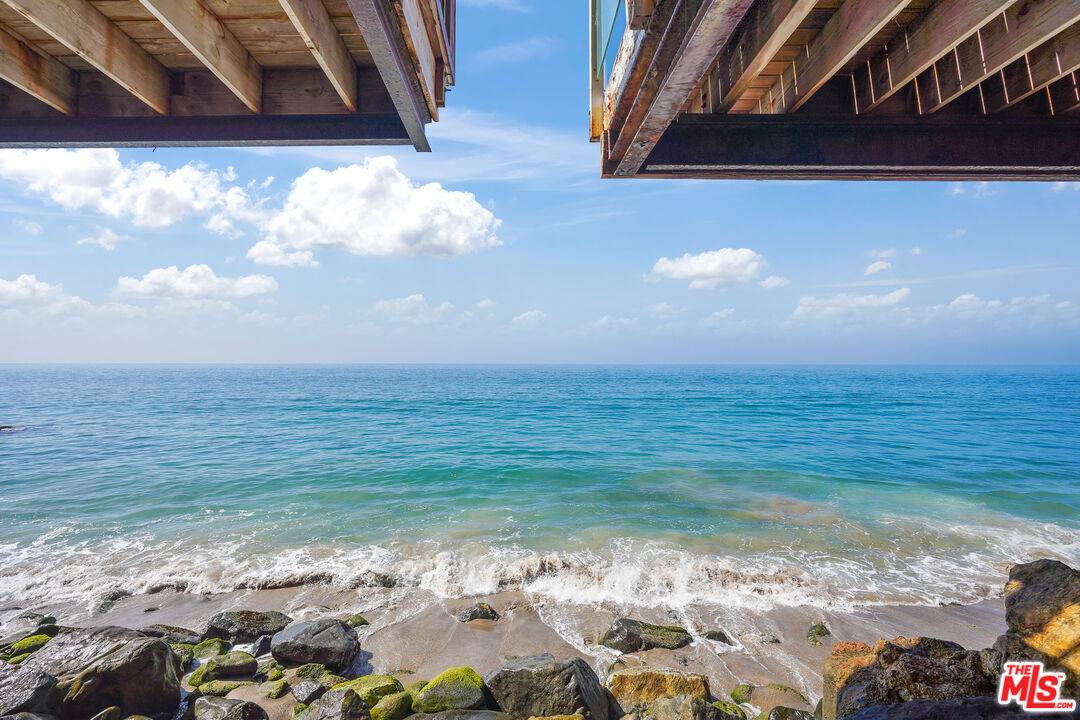 20456   Pacific Coast Hwy 2BR Malibu La