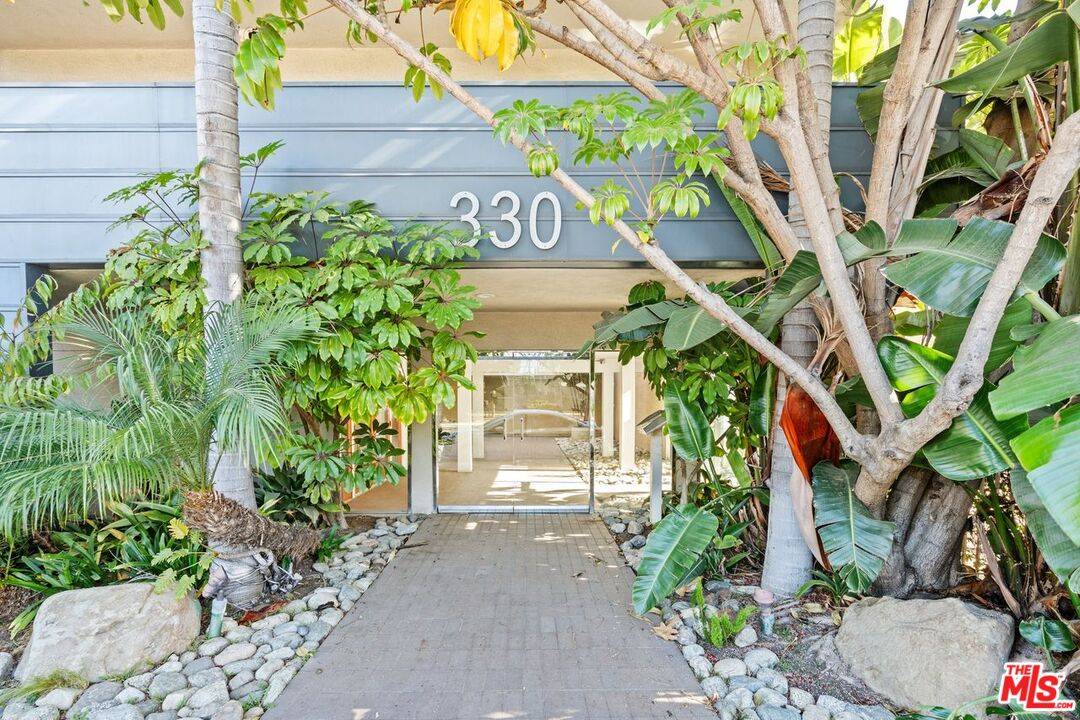 330  S Barrington Ave Bel Air LA