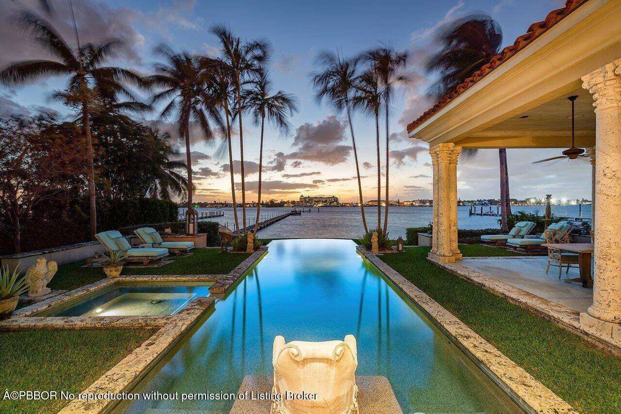 Welcome to Palm Beach Panache, a breathtaking masterpiece designed by the world renowned interior designer Barry Dixon.
