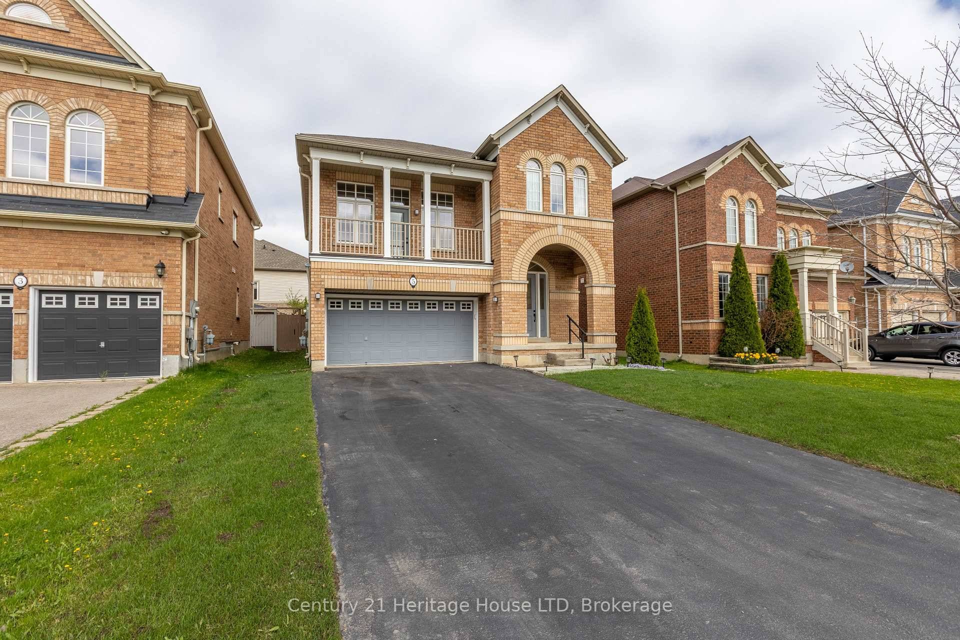 With over 3000 sq ft of finished living space, this 4 bed, 4 bath home offers exceptional flexibility for families of all sizes.