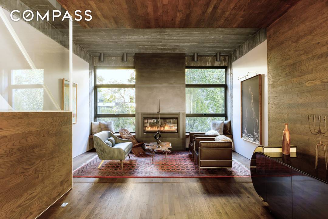 Expansive living next to Domino Park.