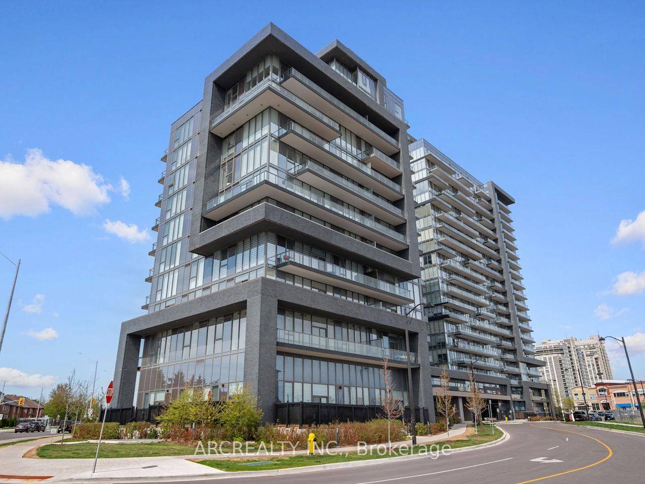 WELCOME TO DOR CONDOS EXPERIENCE LUXURY LIVING IN THE HEART OF THORNHILL !