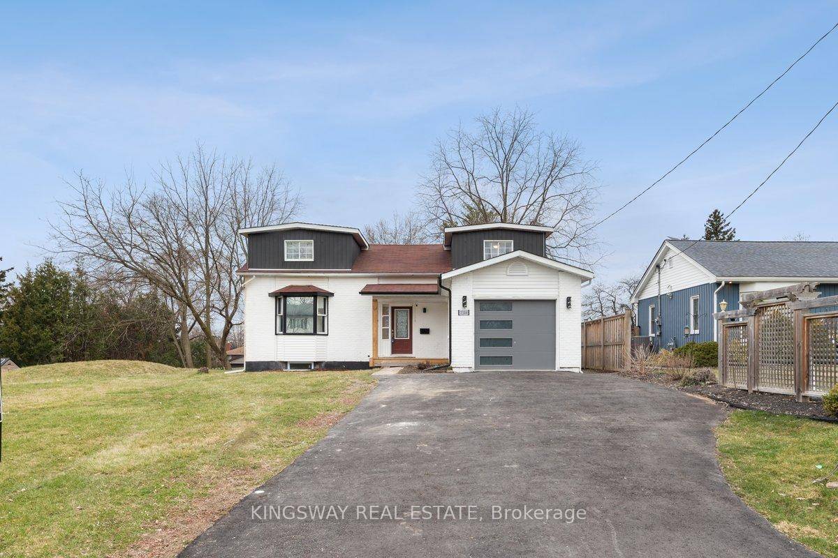 Welcome To 4 Bdrm 2bath, Detached Home, Bright And Cozy Home, Freshly Painted, New Kitchen counters Large Walk Out Deck.