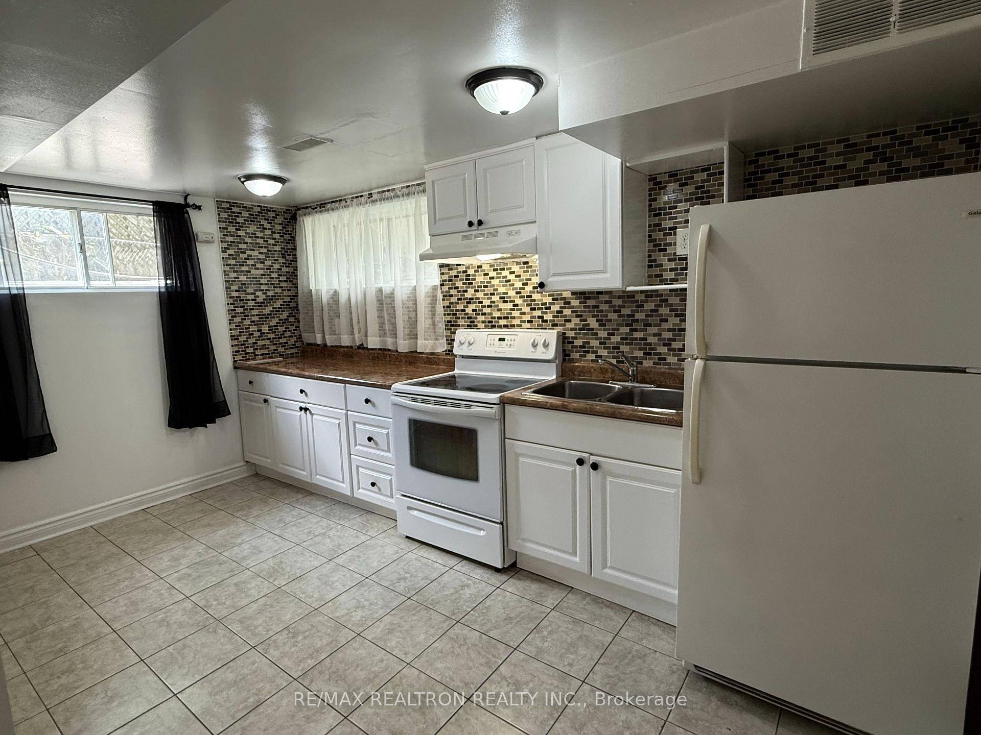 Discover This Charming Lower Level One Bedroom Plus Den Unit In A Semi Detached Home Located In The Desirable Westhill Neighborhood Of Scarborough.