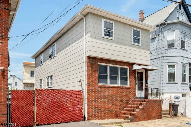 Light and Bright, East Facing, Single Family Home in Kearny with 3 Bedrooms and 1 1 2 Baths.