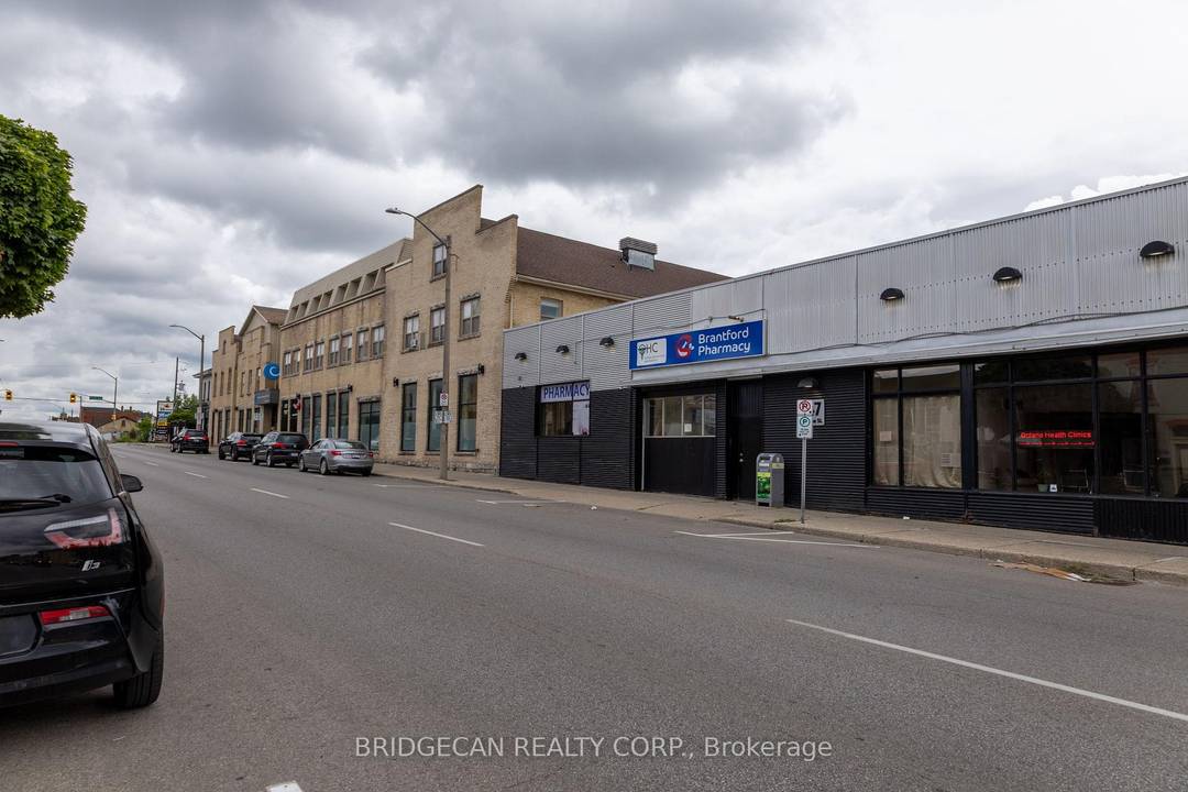 Excellent opportunity to acquire an institutional quality commercial property with AAA tenancy and significant future income growth potential.