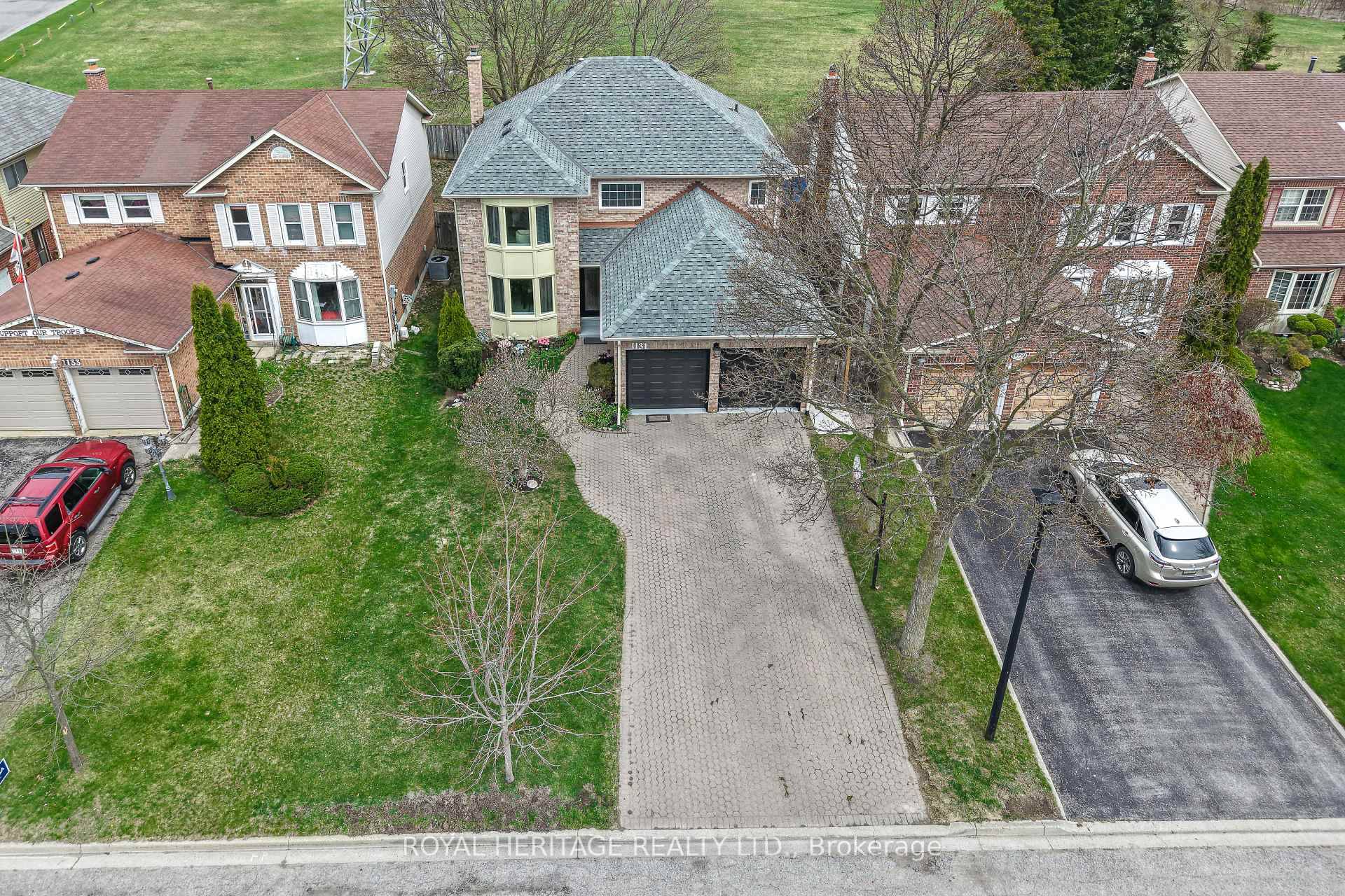 Welcme To 1131 Harvest Drive A Beautifully Renovted 4 2 Bdrm, 5 Full Bath Detached Home In Pickerings Desirable Liverpool Community Offering Nearly 3000 Sq Ft Of Living Spce amp ...