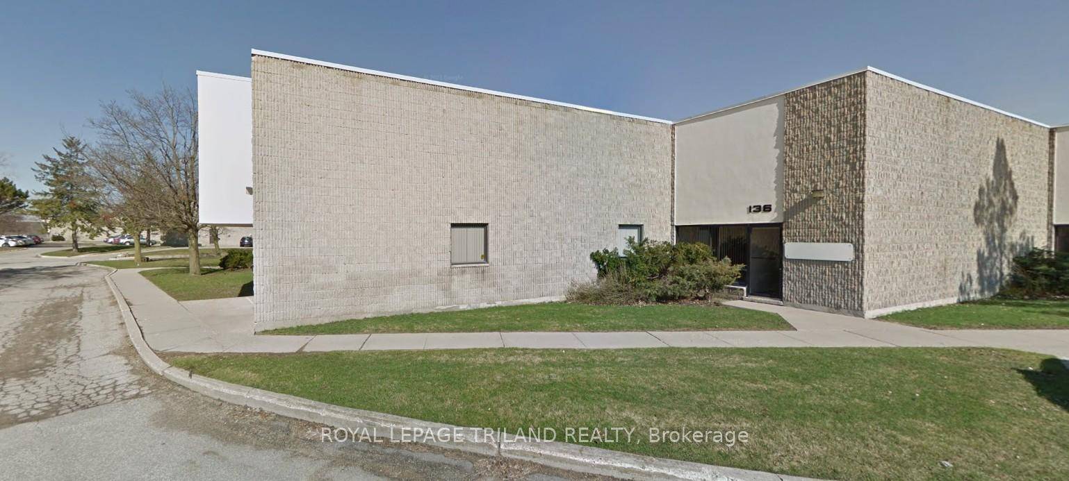 5, 000 sq ft of Industrial warehouse space available in the south London Industrial park, just minutes from the 401.