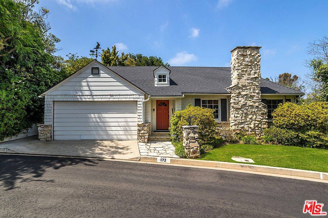 172  S Woodburn Dr 3BR Brentwood La