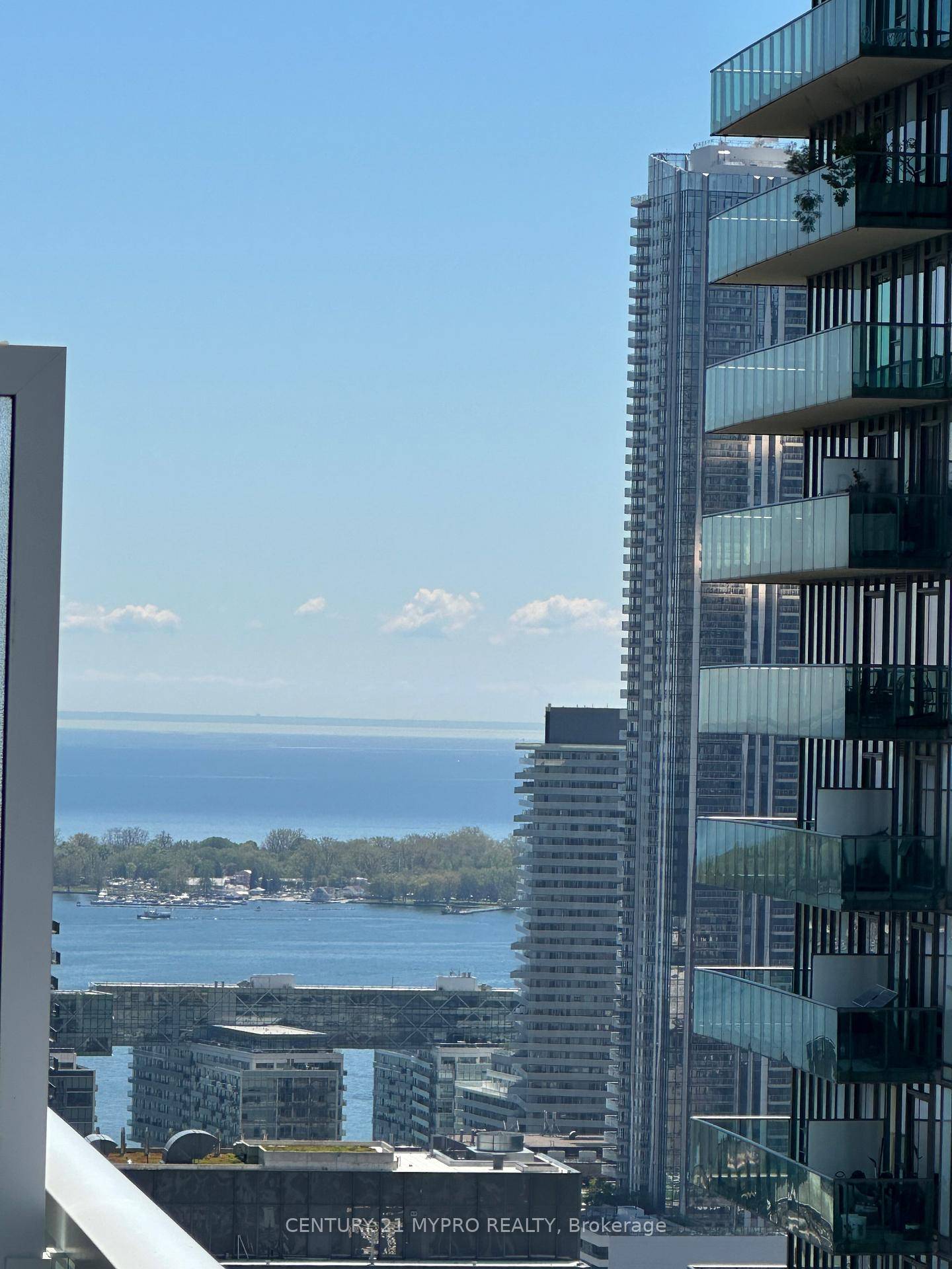 Experience breathtaking city views from this brand new, sun filled 1 bedroom plus den suite at The Saint !