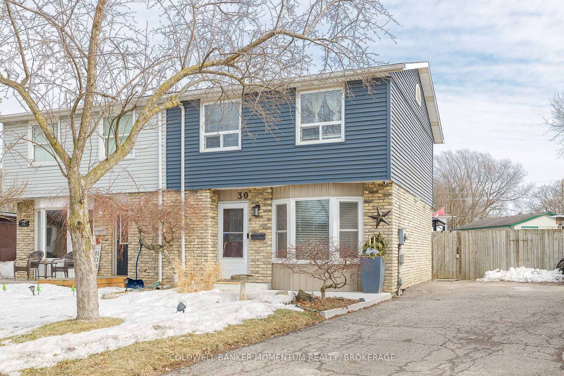 Charming Fully Renovated 3 Bedroom Home in Central St.