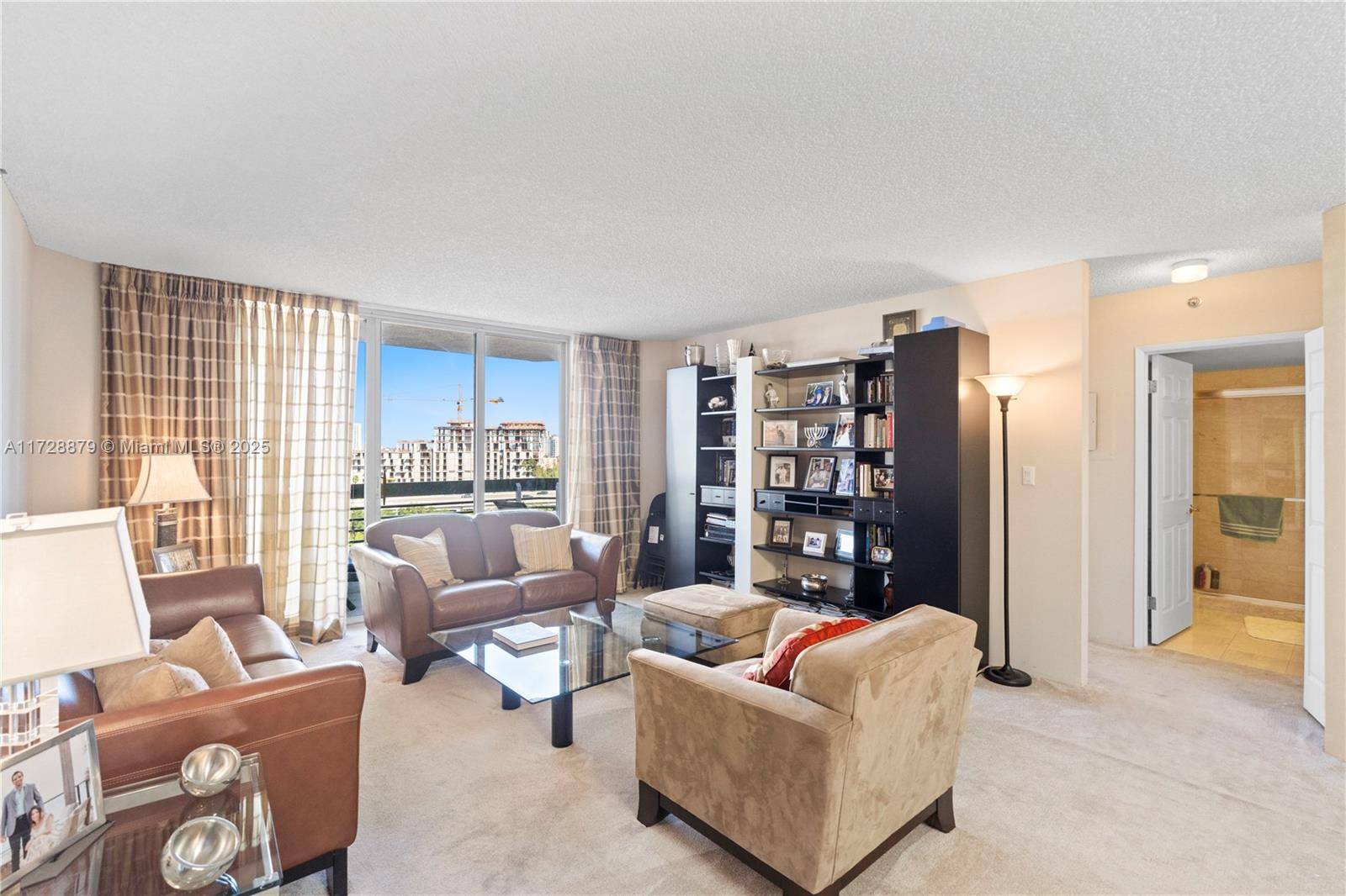 This beautiful 2 bedroom, 2 bathroom condo features a spacious split floorplan with plenty of natural light and stunning panoramic views of the marina and the tropical island from the ...