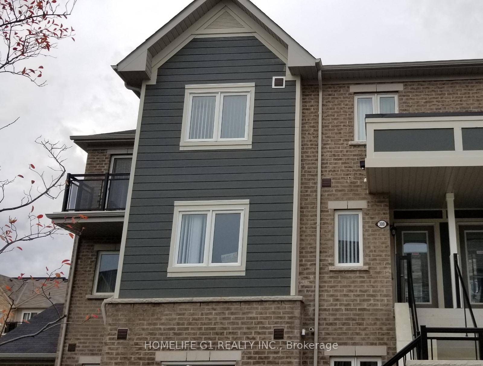 Beautiful 2 Storey Stacked Town Home With 3 Bedroom Plus Den, 3 Bath, 2nd Floor Laundry amp ; 2 Parking.