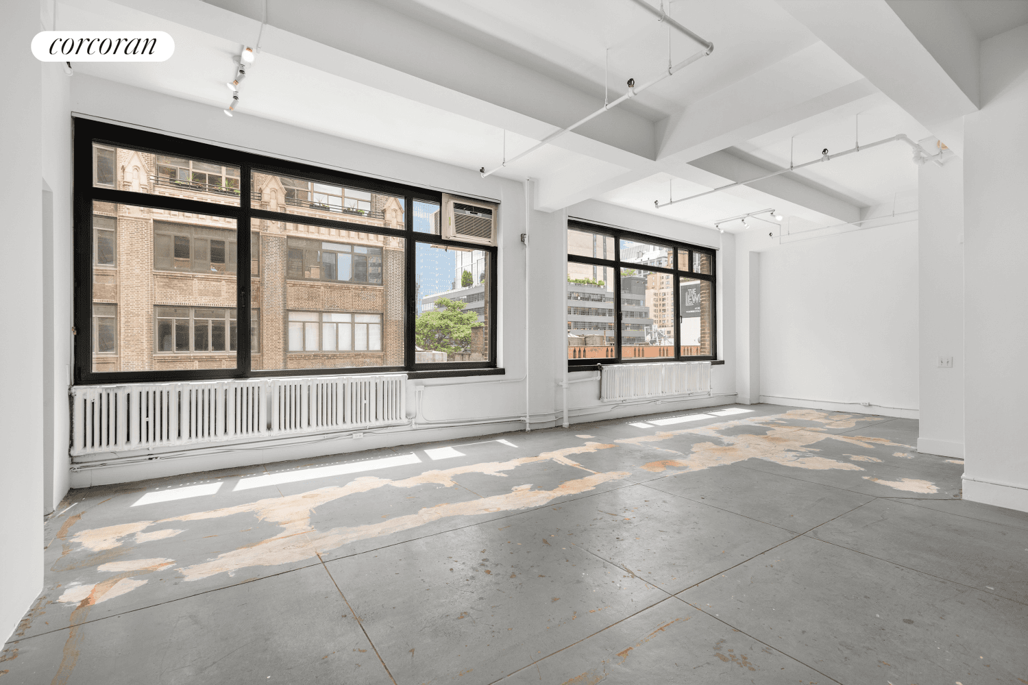 Bring your architect to this dramatic one of a kind loft with over 4, 300 square feet, soaring 11 foot ceilings, south, north and west exposures on the complete sixth ...