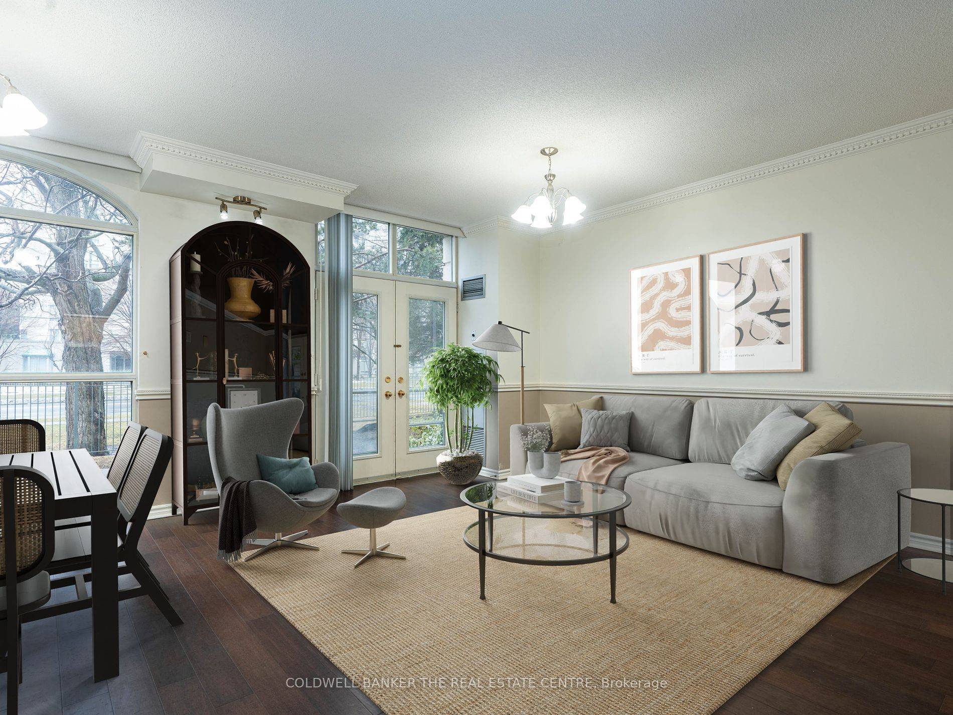 Luxurious Condo Townhouse With W O To Garden.