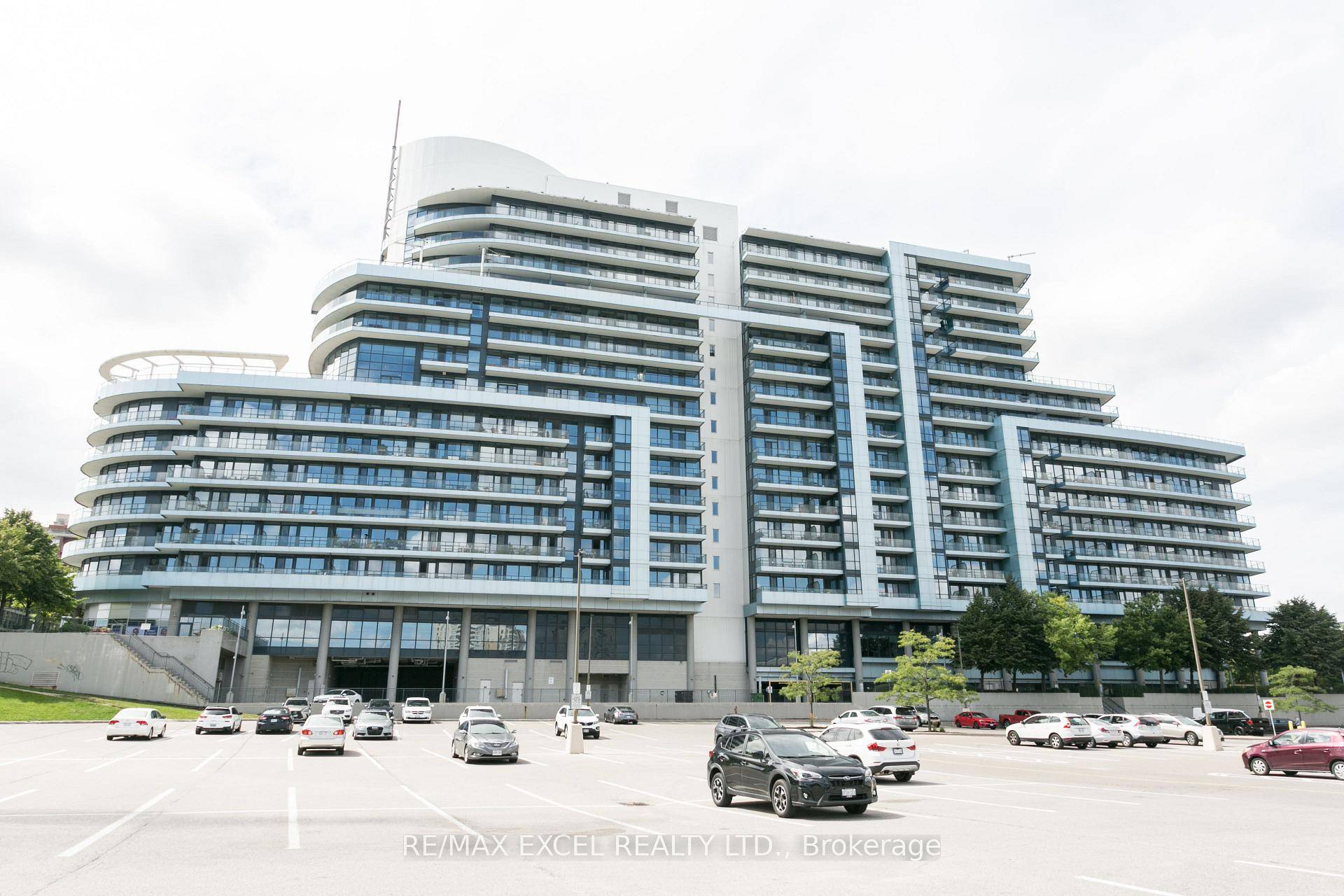 Welcome to the arc condo !