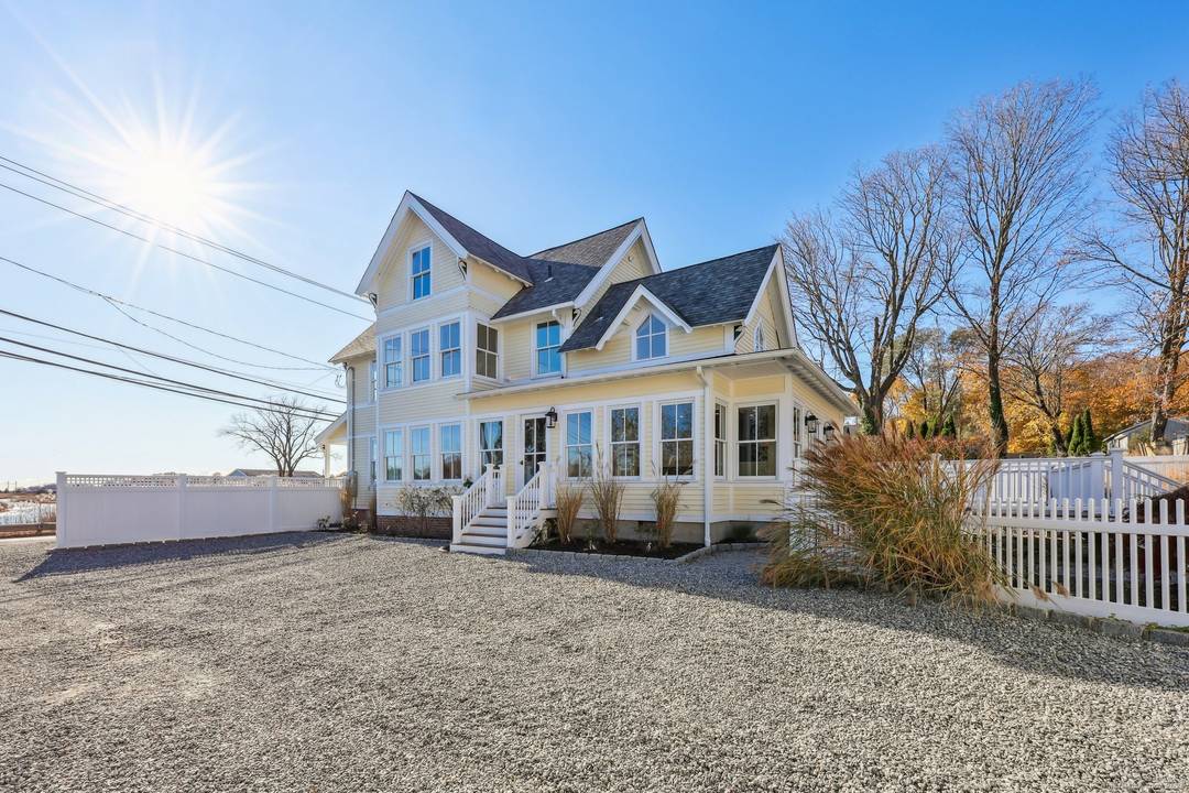 Newly remodeled 4 bedroom 3.