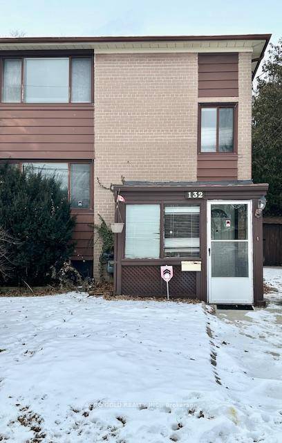 Welcome to the Basement of this beautiful Semi detached house right at Guildwood Kingston Rd.