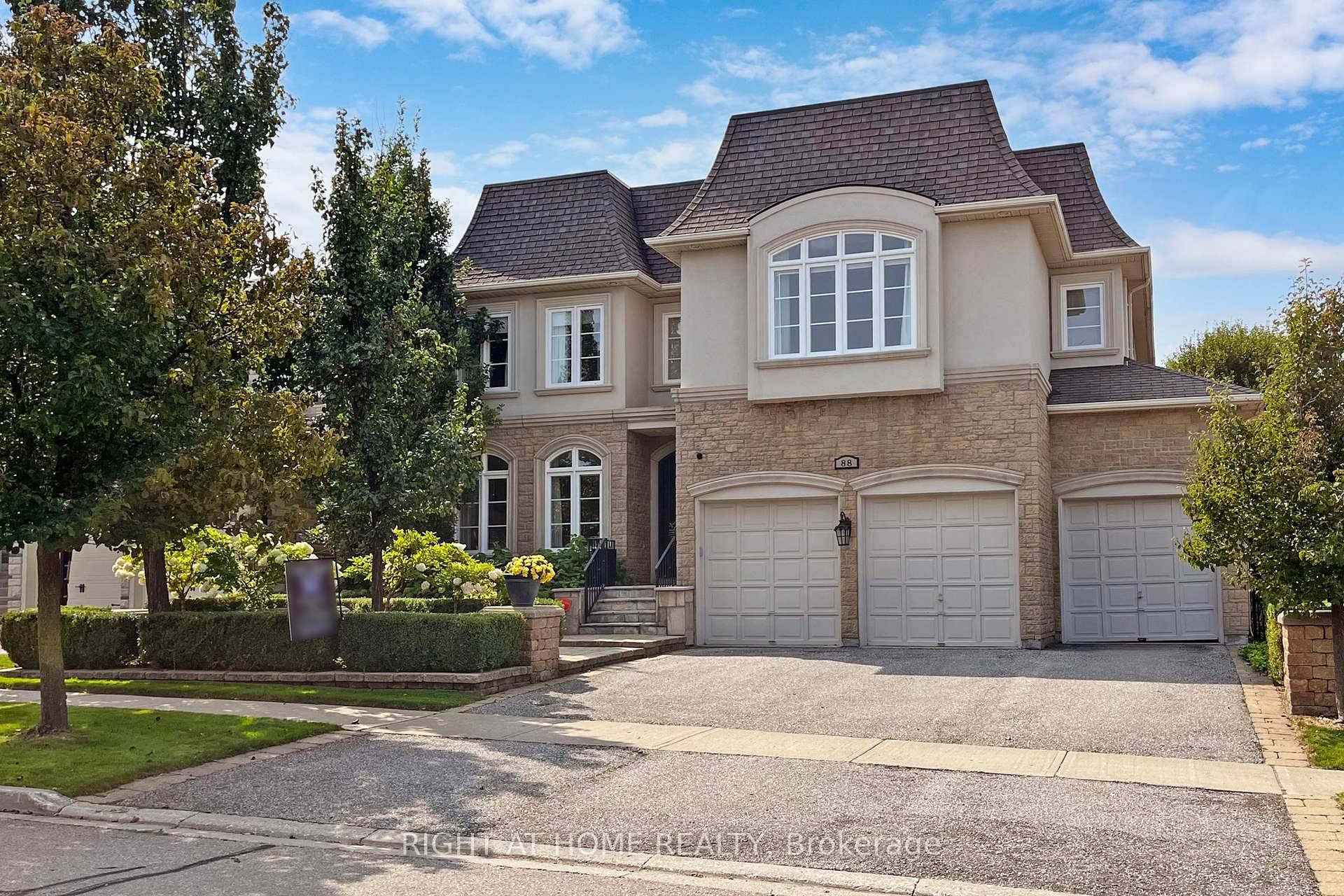 Gorgeous 3 Garage Home Excellent maintained 2 Story In Ultra Luxury Flamingo Neighborhood Everything High End Hardwood, Crown Moulding, LED Pot Lights, Family Room With Fire Place, Incredible Energy With ...
