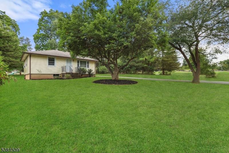 This charming 2 bedroom, 1 bath ranch offers the perfect alternative to condo living.